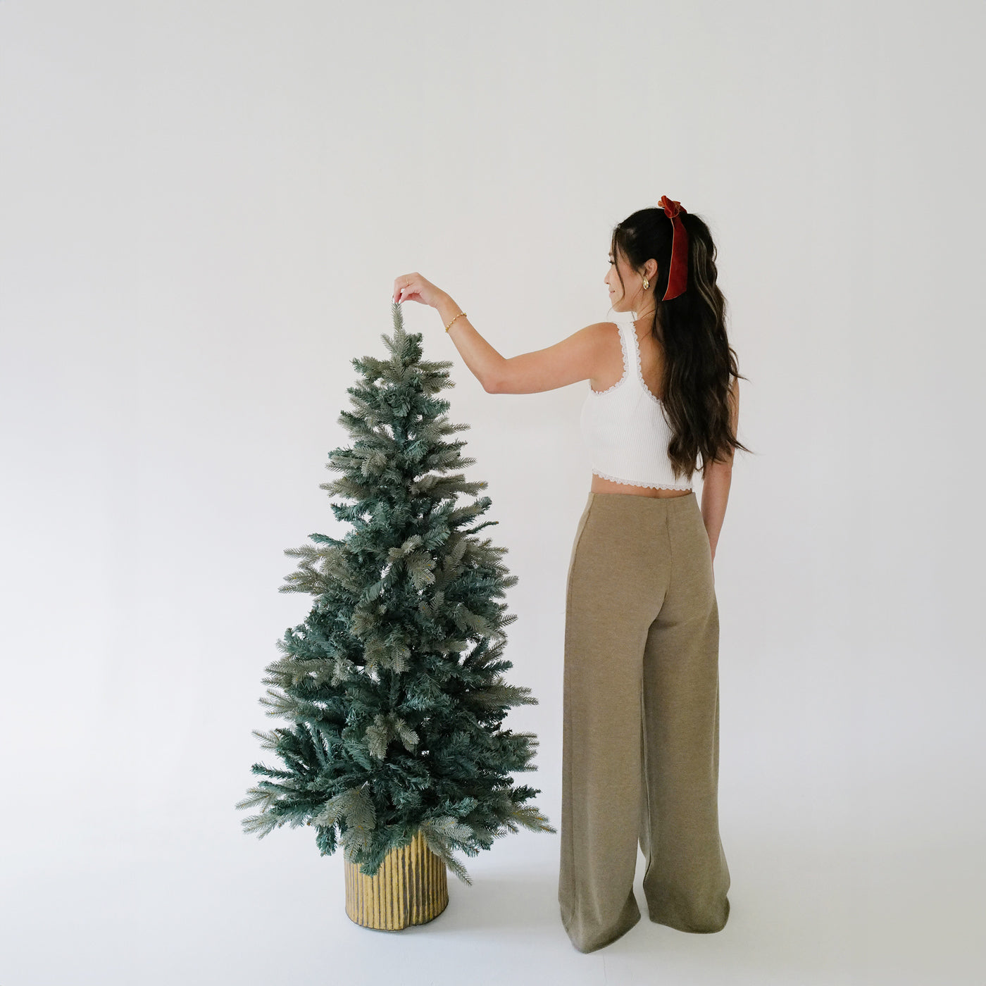 Evergreen Artificial Christmas Tree with Gold Pot | 150cm