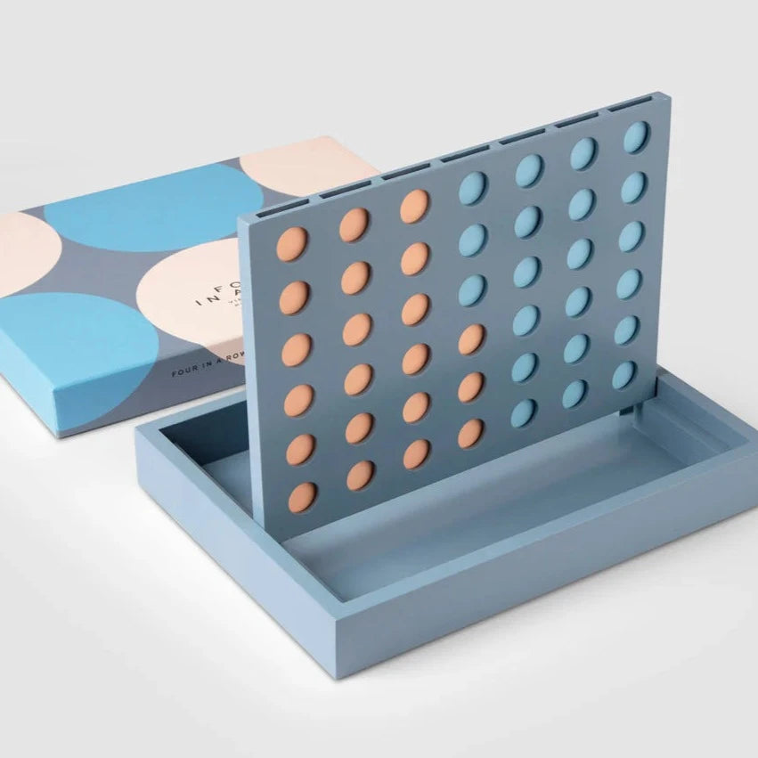 Play | Four in a Row