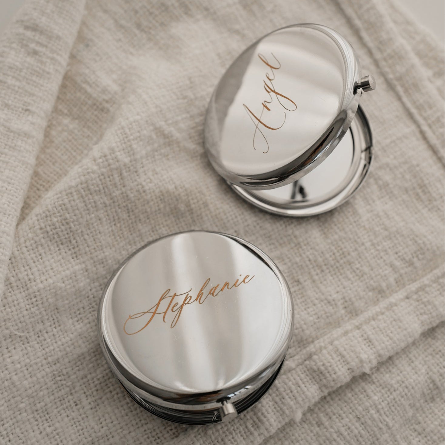 Personalized Compact Mirror