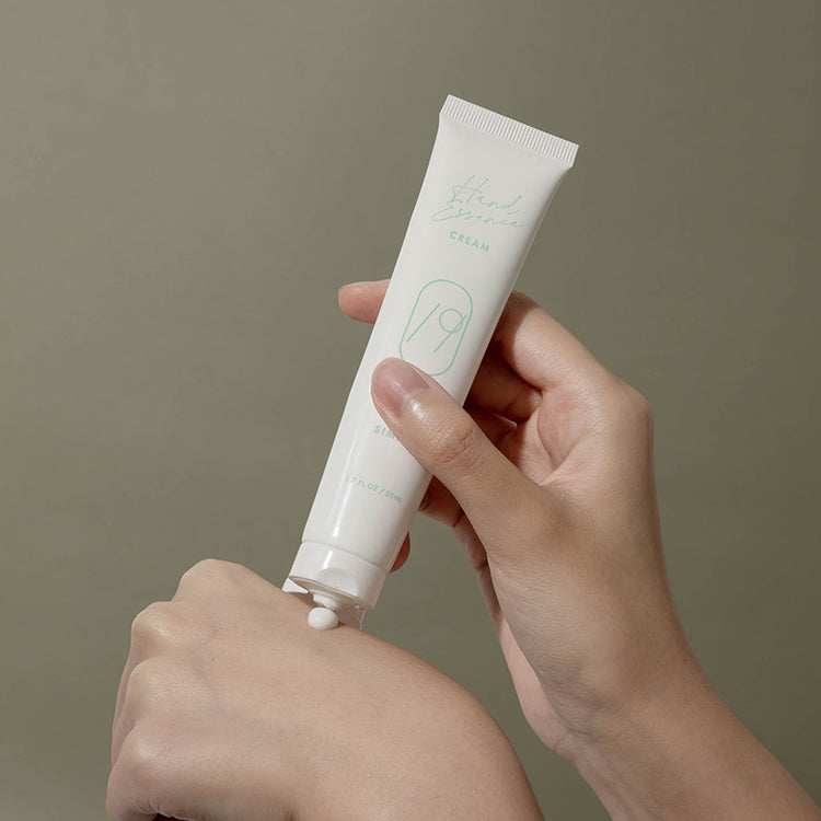 Hand Essence Cream | 19again